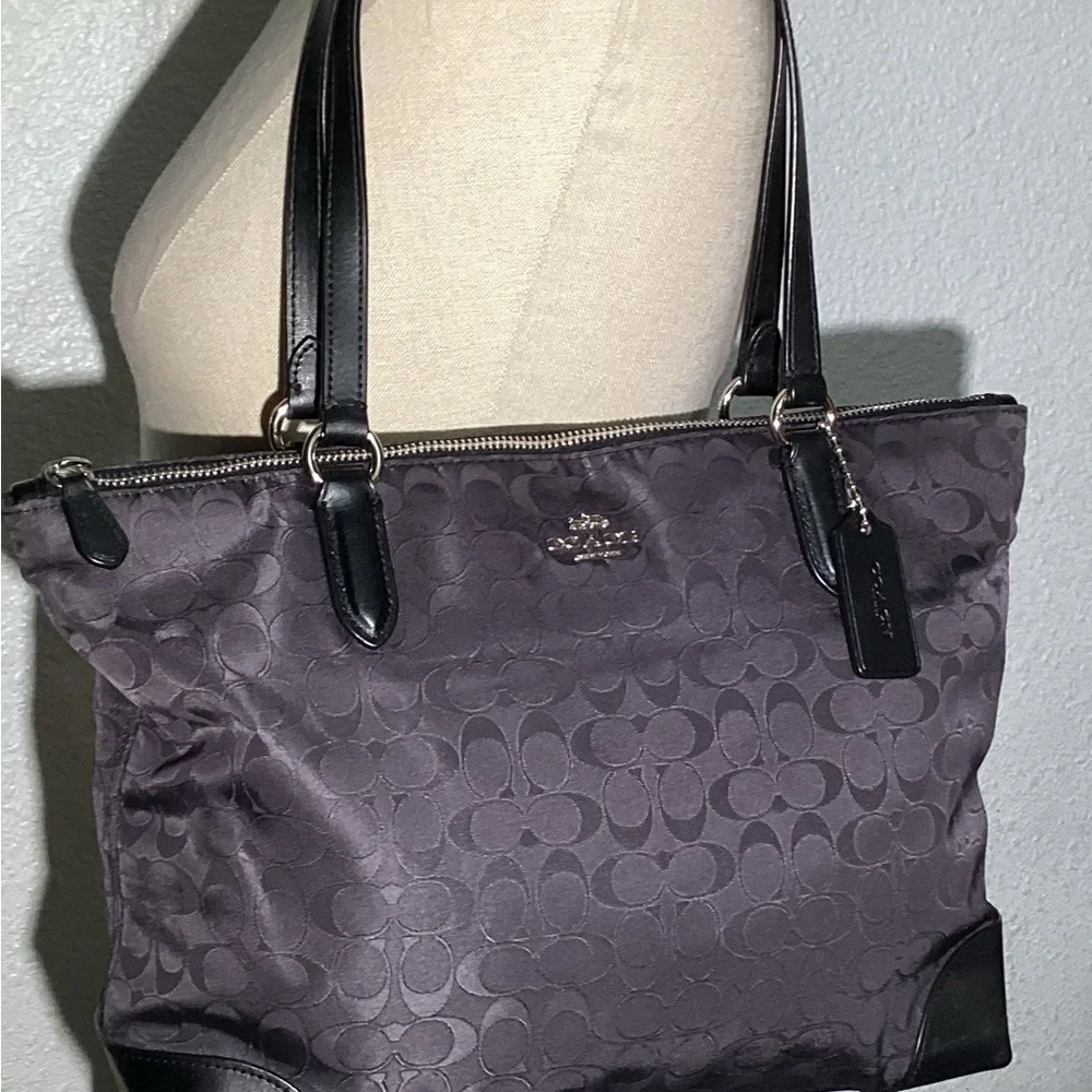 Coach black signature shoulder bag